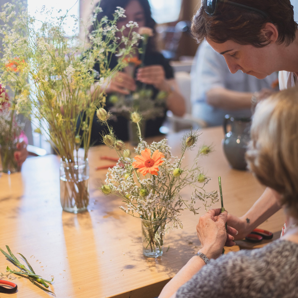 activite manuelle personne agee